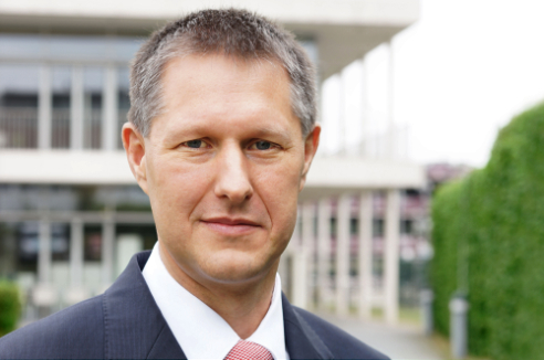 Elmos - Dr. Arne Schneider Elmos - Dr. Arne Schneider